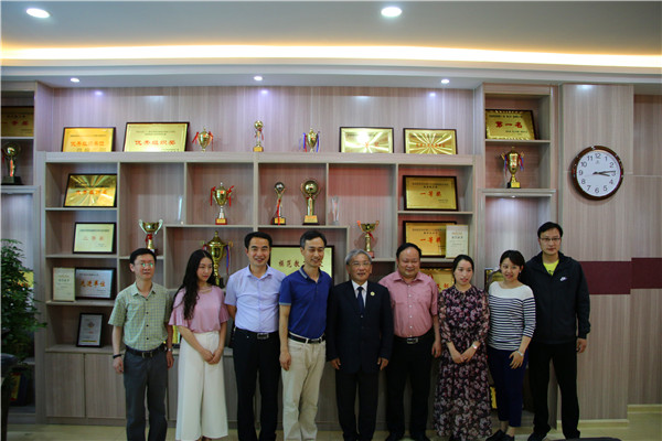 2017051606533610.jpg 赵晓生先生来我院开展交流活动